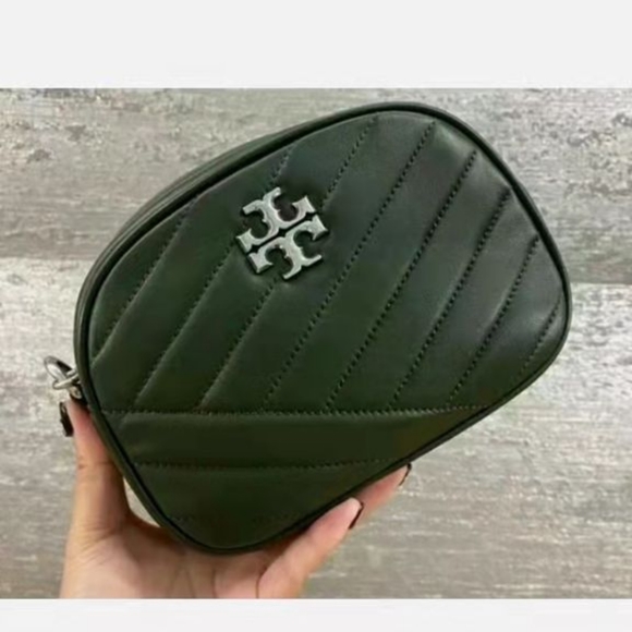 NWT Tory Burch Kira Chevron Small Camera Bag - Plano Green with Silver Hardwear - Picture 1 of 5